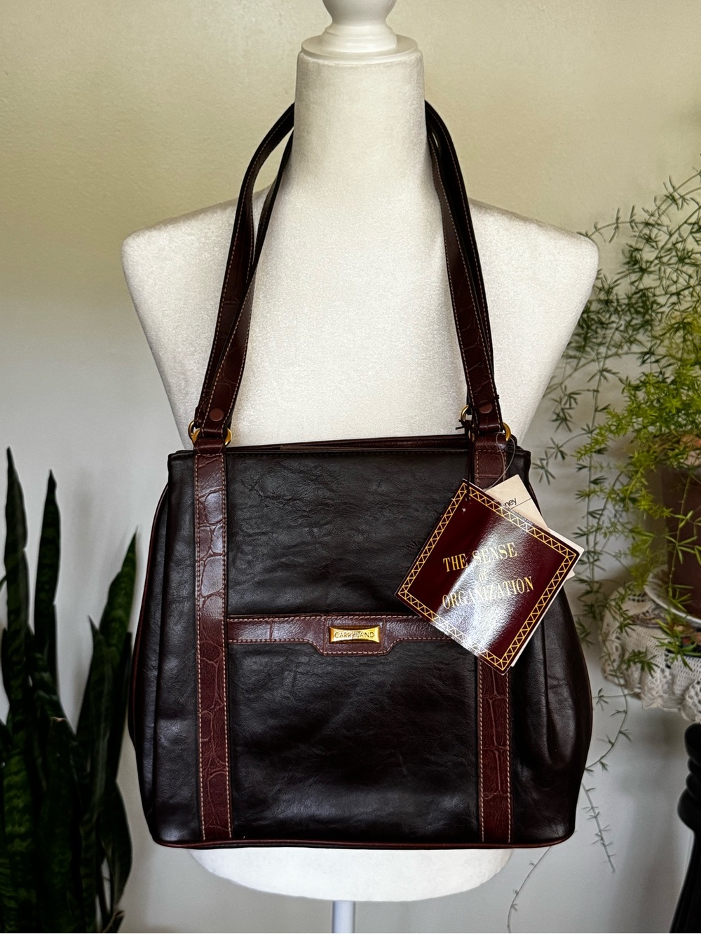 Classic Brown Leather Tote Bag with Contrast Trim -Carryland